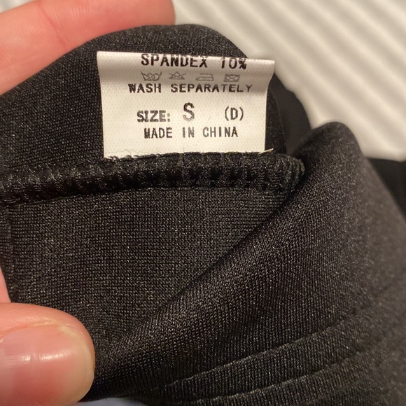 Black Mini Skirt - Picture 4 of 4